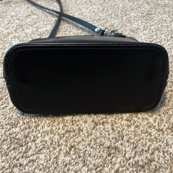 Genuine Italian Black Vera Pelle Leather Cross Body Bag - purchased in Italy - Picture 8 of 17